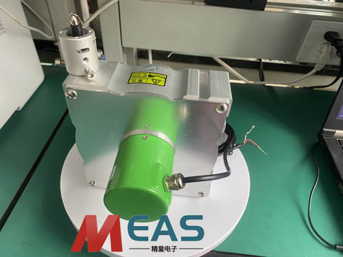 拉繩位移編碼器與被測(cè)裝置要保證同心連接提高使用壽命